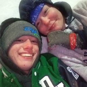 Meet your Posher, Dominic